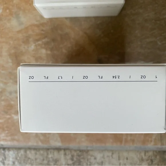 Salt & Stone Santal & Vetiver Mini Trio - White/Beige - Picture 4 of 4